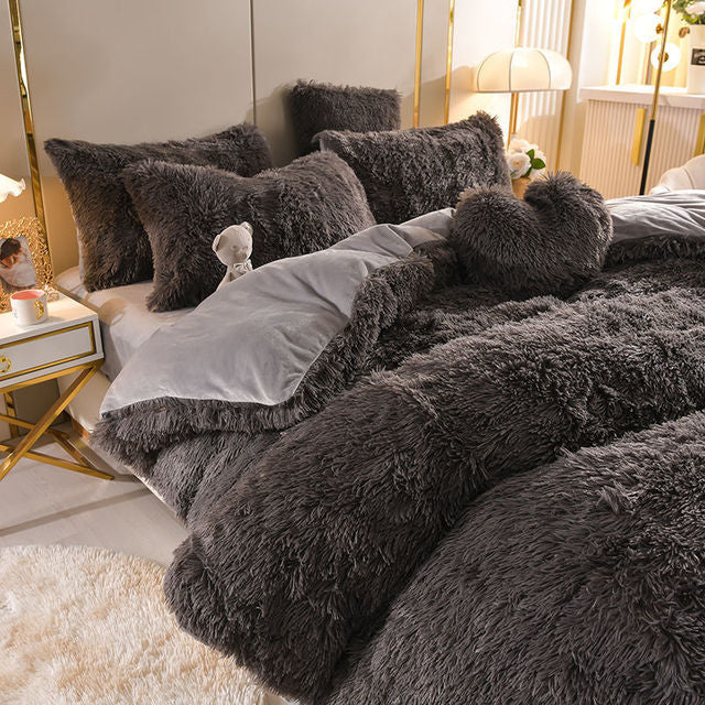 Plush Dreams - 5 Sets Luxe Fleece Beddengoed + Gratis Hartkussen